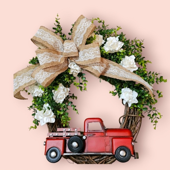 Farmhouse All Season Wreath - Picture 2 of 8